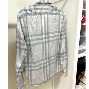 Men’s Burberry Button up